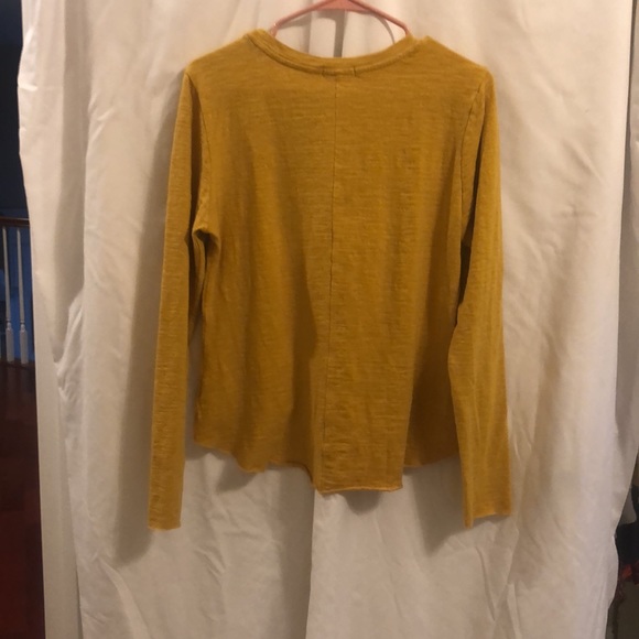 Shirt - Picture 2 of 2